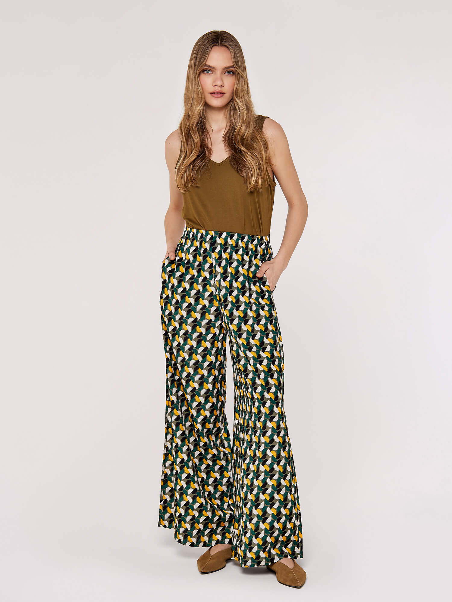 Patterned trousers - Black/Spotted - Ladies | H&M IN